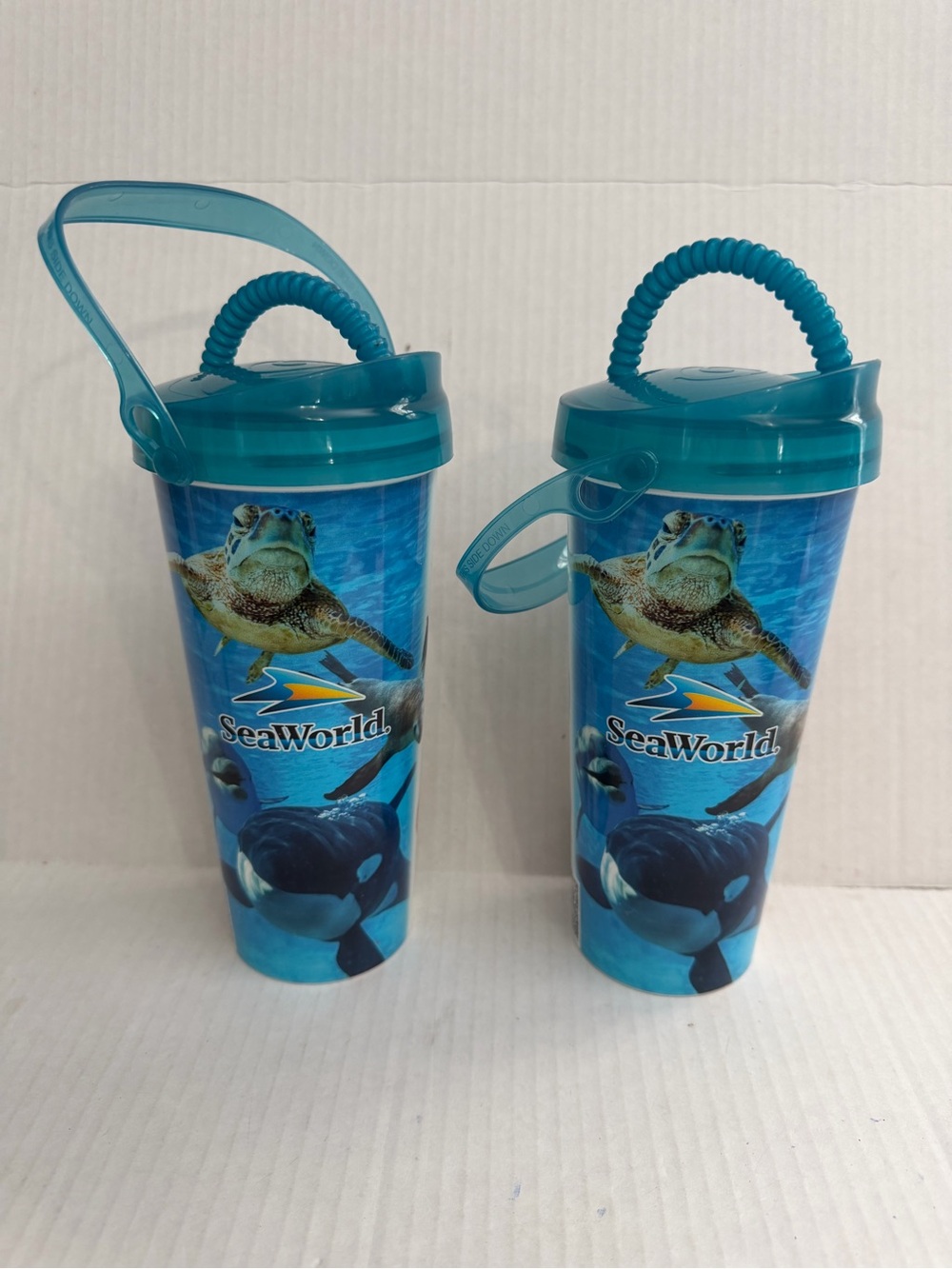 Whirley Drink Works SeaWorld Teal Turtle & Orca Travel Tumbler with Handle